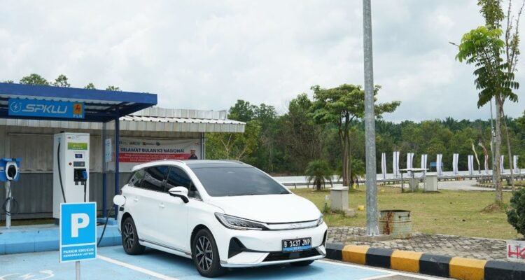 Mobil Listrik