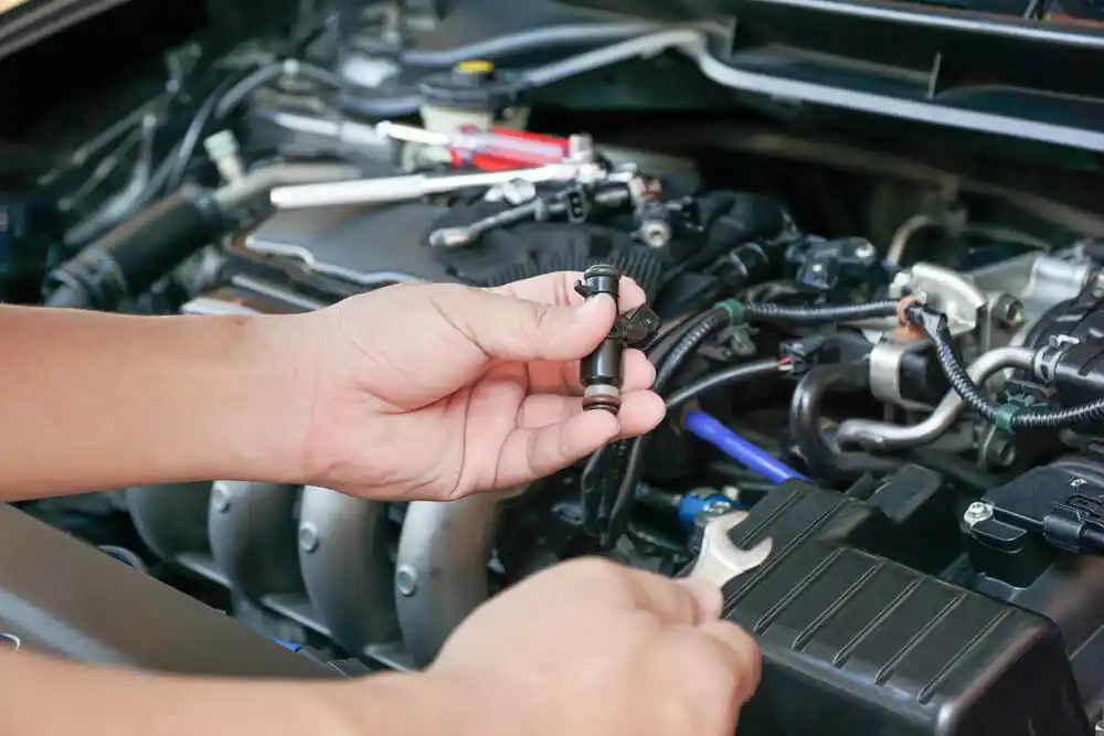Servis Injeksi Mobil, Perawatan Penting untuk Performa Mesin