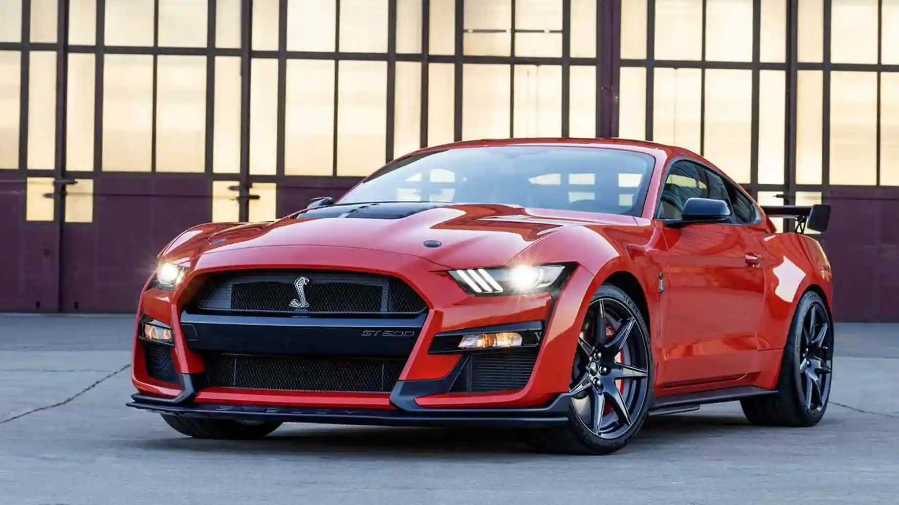 Mobil Sport Terbaik 2025: Performa, Desain, dan Harga